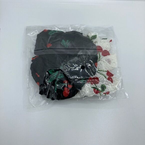 Cherry Print Scrunchies  - Picture 4 of 4